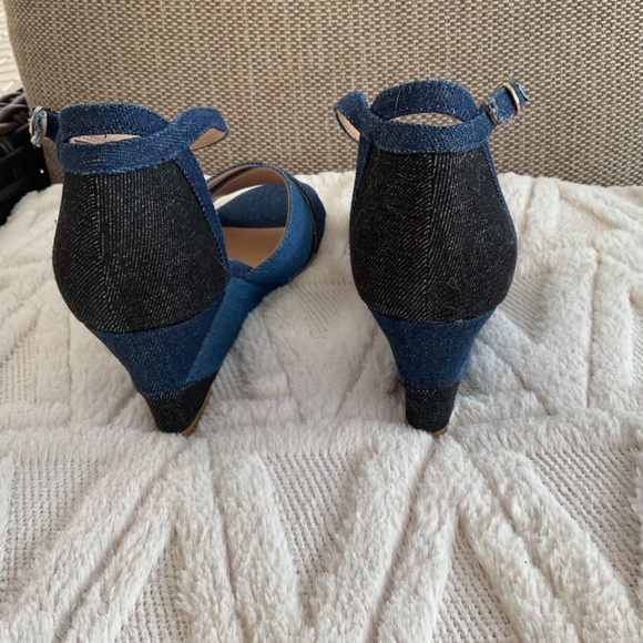 New denim wedge shoes,size 8.Billy Ella. - Picture 2 of 7